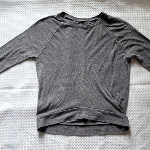 Old Navy Girl’s Relaxed Fit Gray Top, Size L/G (10-12)